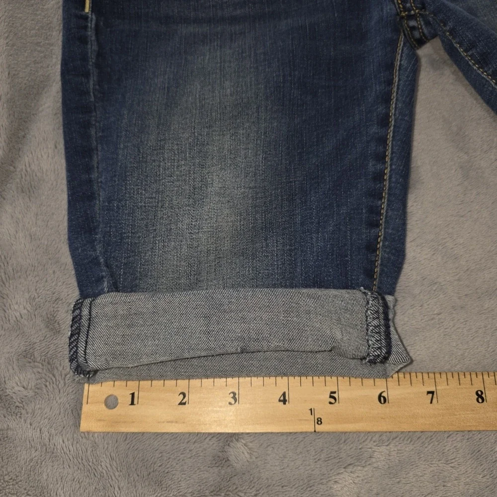Signature Levi Strauss‎ Low Rise Cuffed Stretch Denim Jean Shorts Womens Size 27